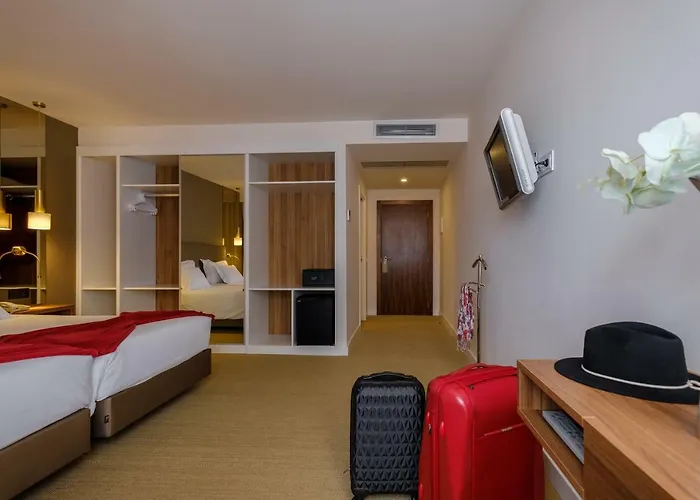 Regina Hotel 4*